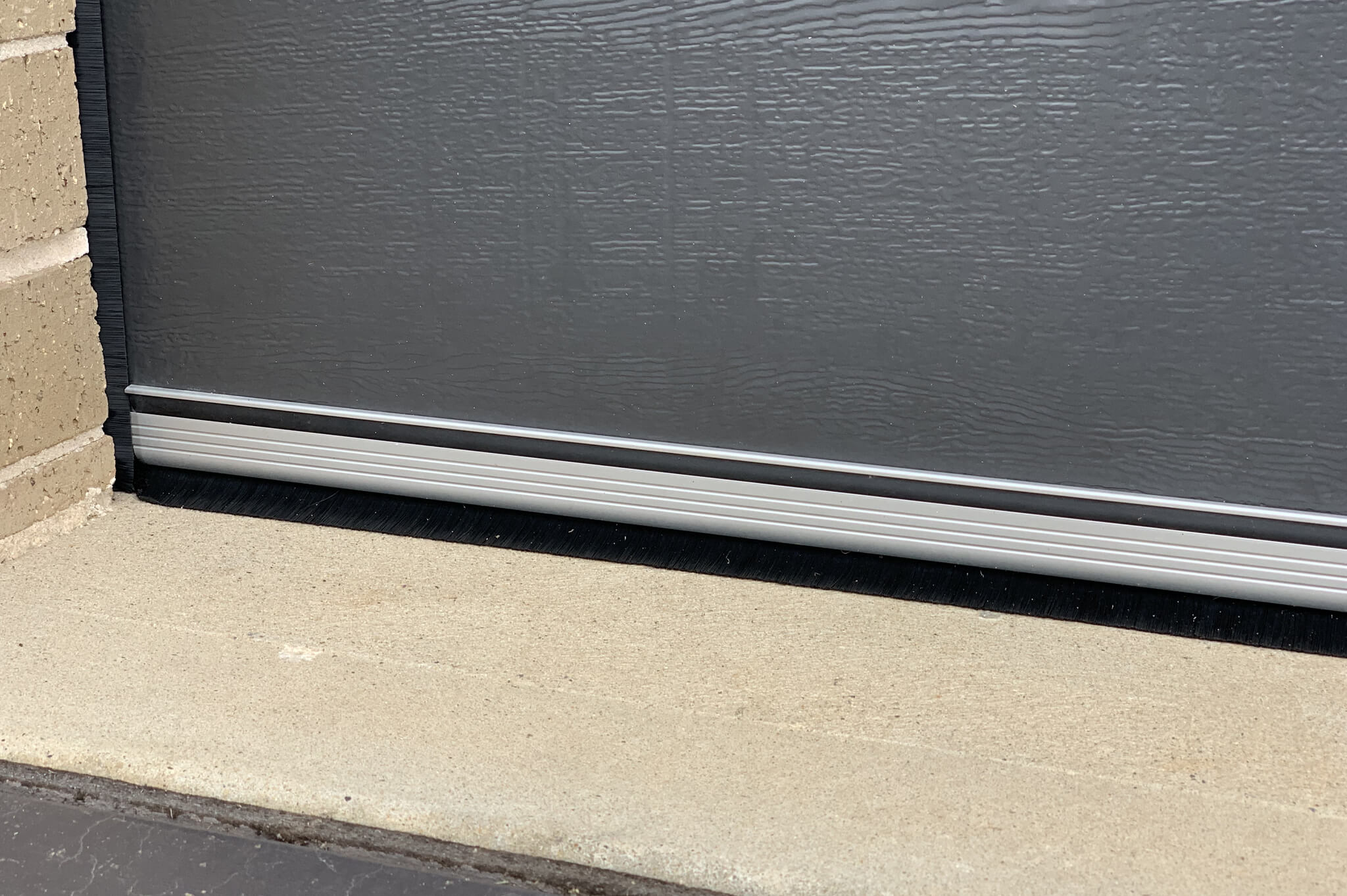 Cleverseal COBRA – Garage Door Sealing System